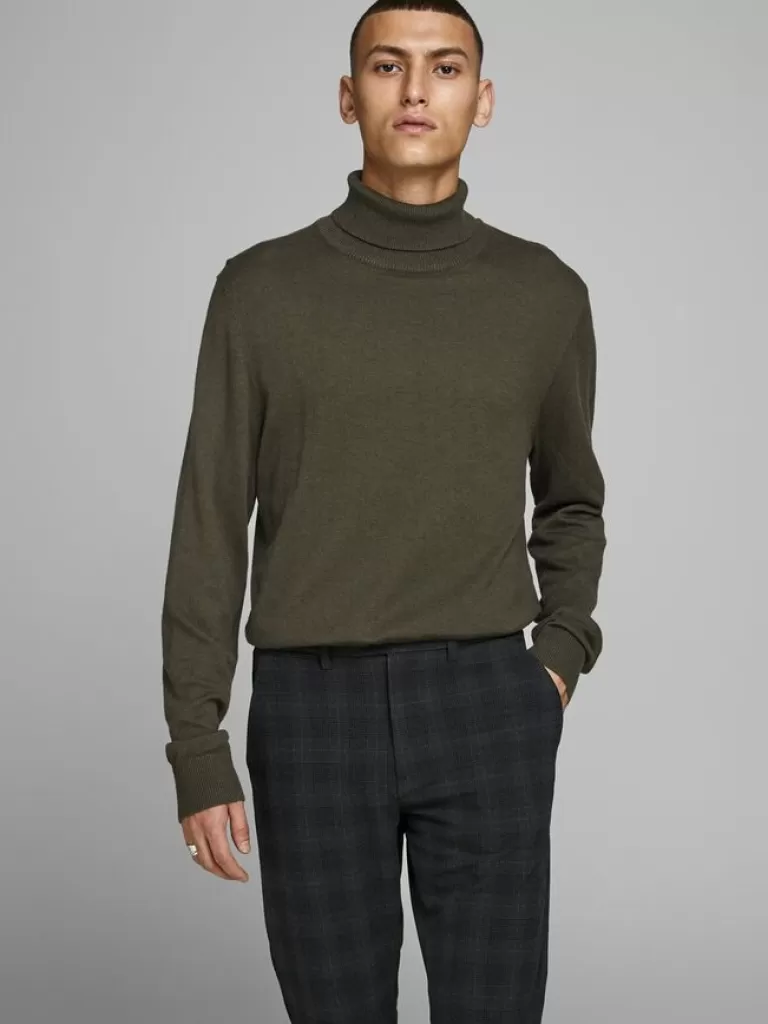 JACK&JONES EMIL ESSENTIAL SOLID TURTLENECK Olive Night-Men Sweaters &Cardigans